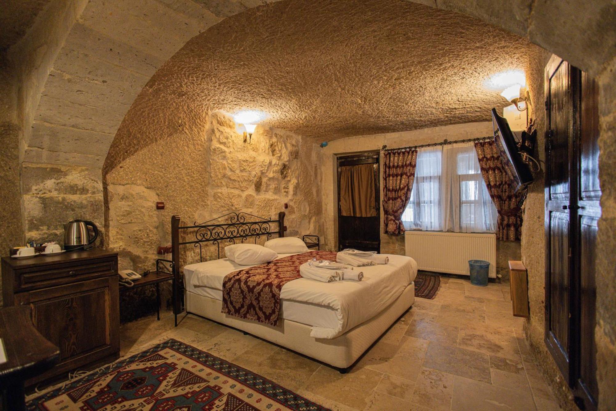 Century Cave Hotel Гореме Экстерьер фото