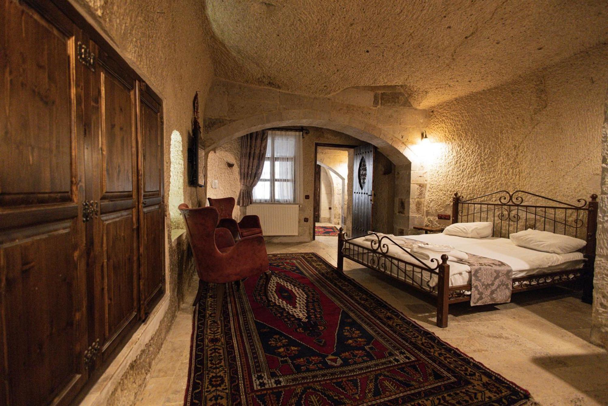 Century Cave Hotel Гореме Экстерьер фото