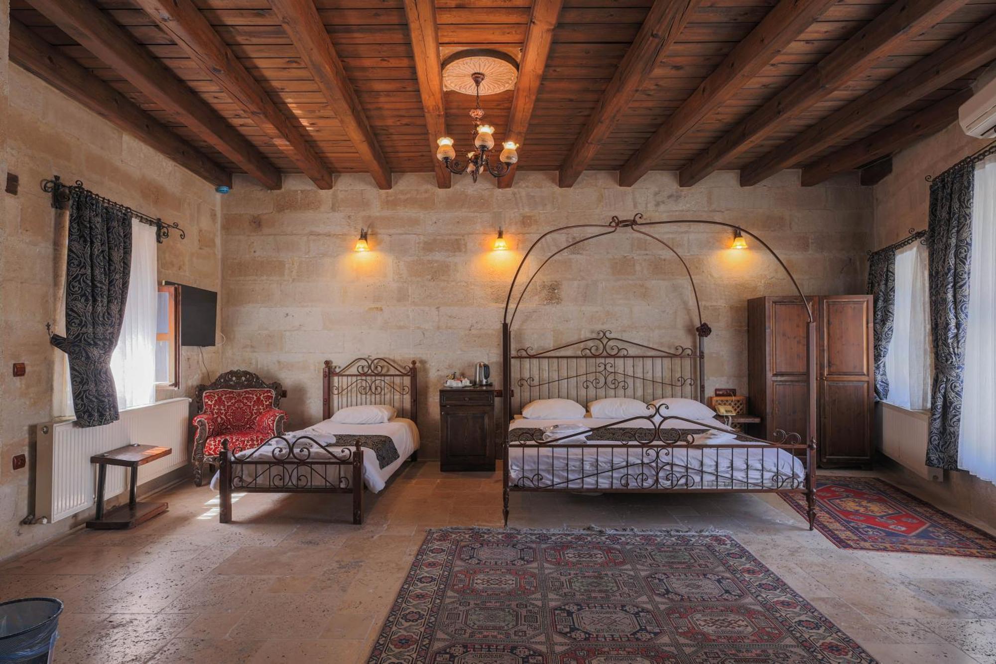 Century Cave Hotel Гореме Экстерьер фото
