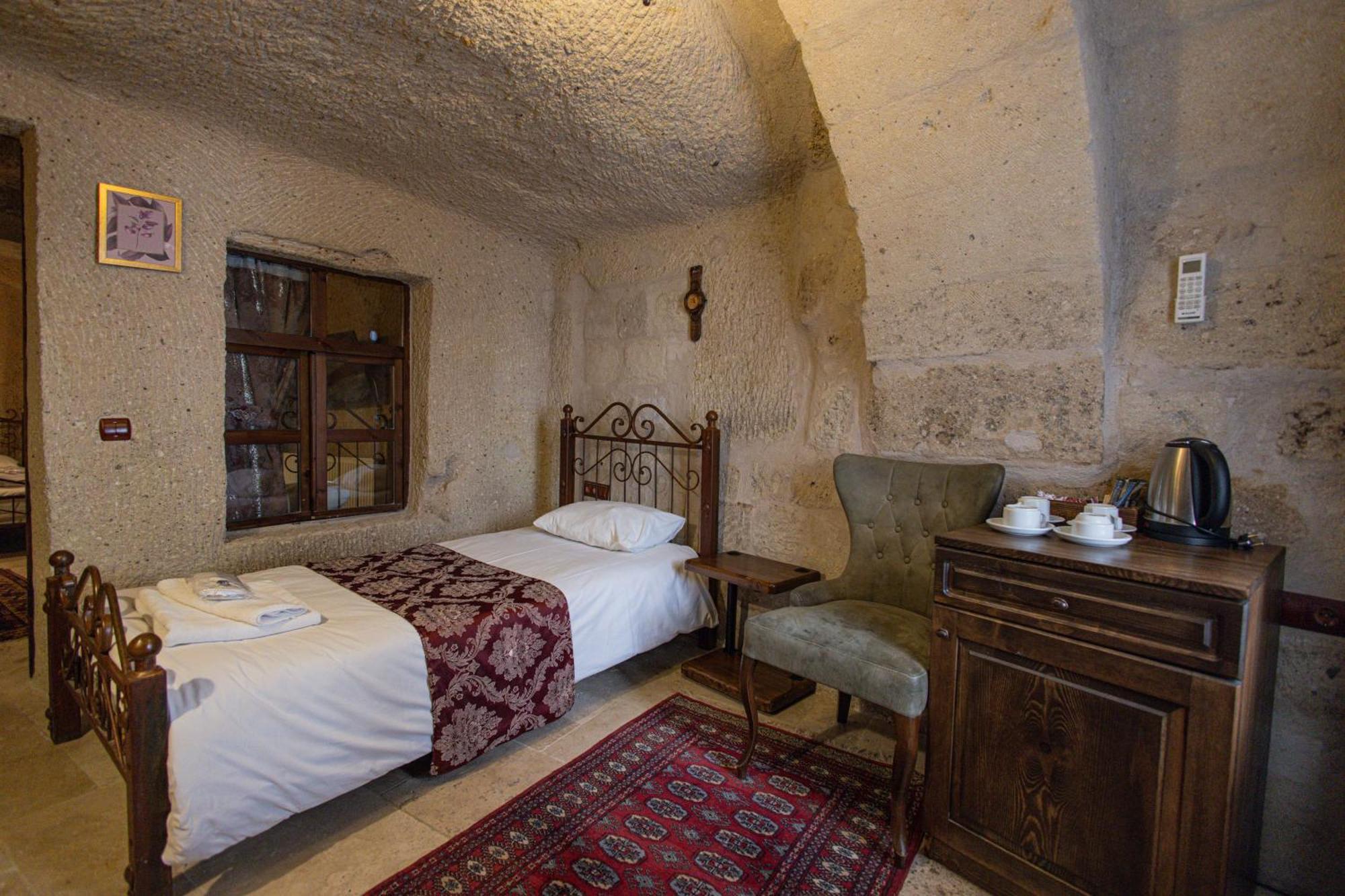 Century Cave Hotel Гореме Экстерьер фото