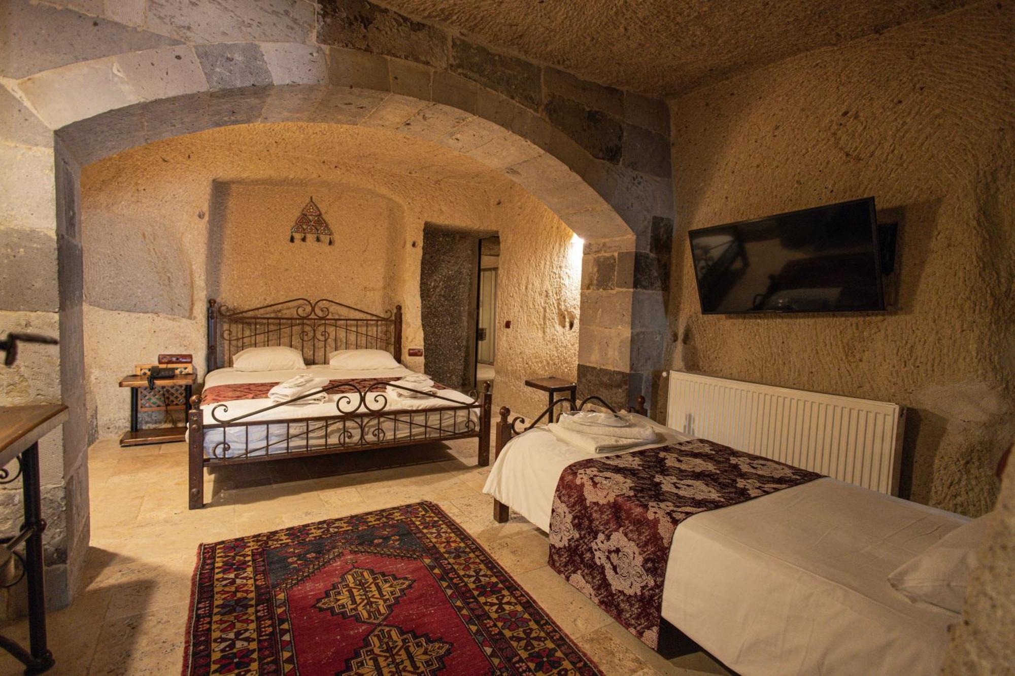 Century Cave Hotel Гореме Экстерьер фото
