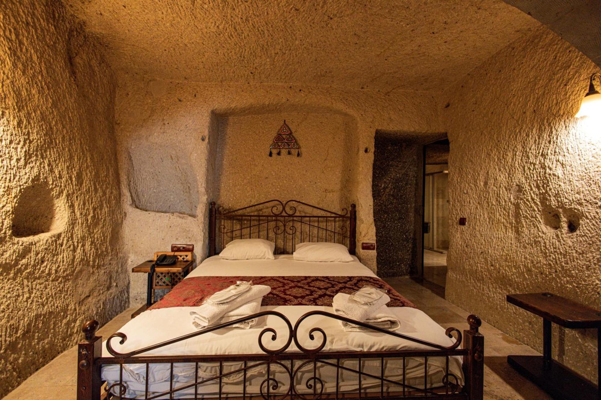 Century Cave Hotel Гореме Экстерьер фото